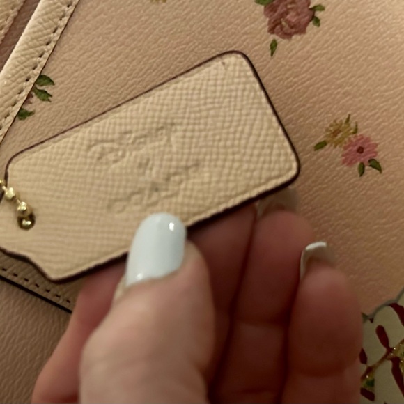 Coach X Disney Reversible Minnie Mouse Pink Patches City Zip Tote Bag Purse - Picture 7 of 16